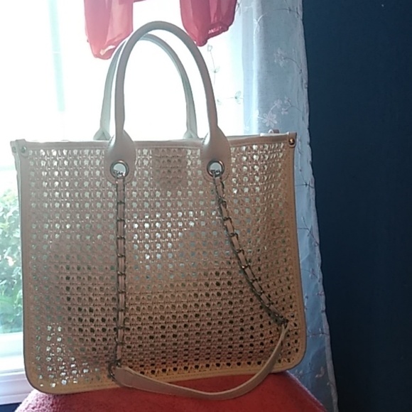 Handbag - Picture 1 of 1